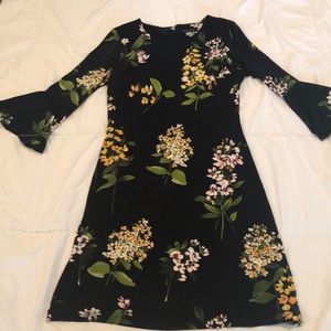 Black floral peplum sleeved dress